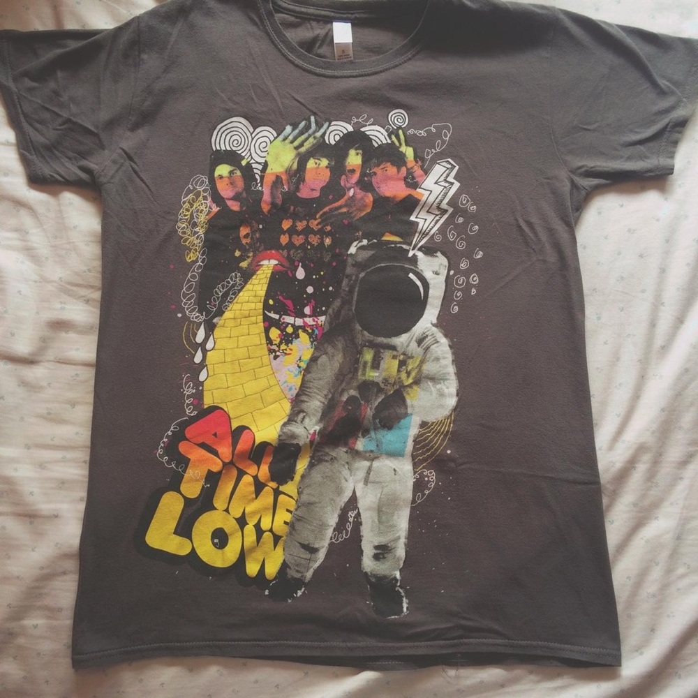 🎸 Rare All Time Low Graphic T-shirt
